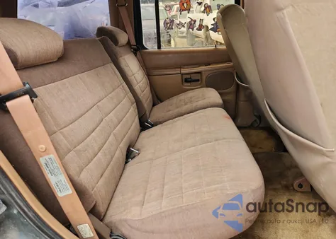 1996 Ford Explorer z USA, uszkodzony, nr VIN 1FMDU32P6TZA50186